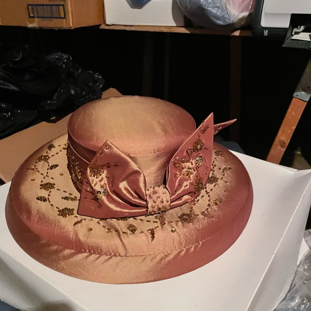 Cognac Hat